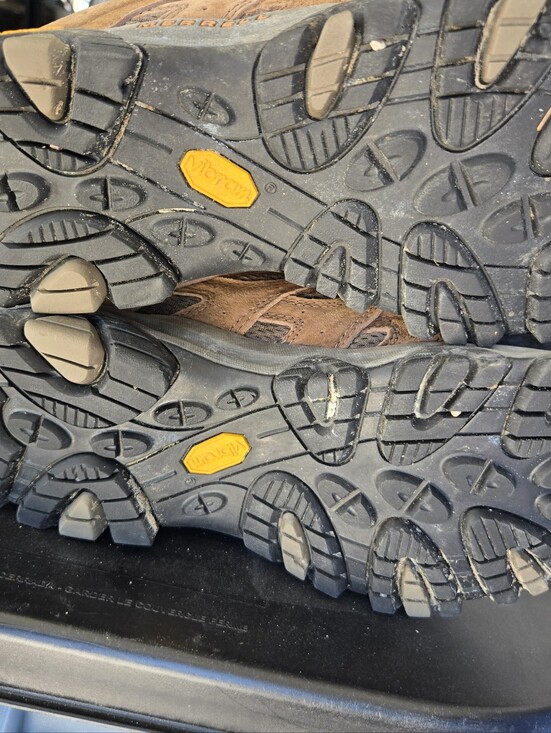 Merrell Moab Mid Hiking Boots Size 10 main image 4